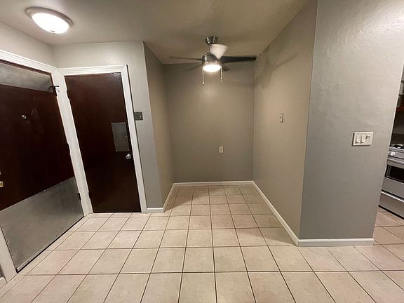 2nd image of 700 E North St #5
