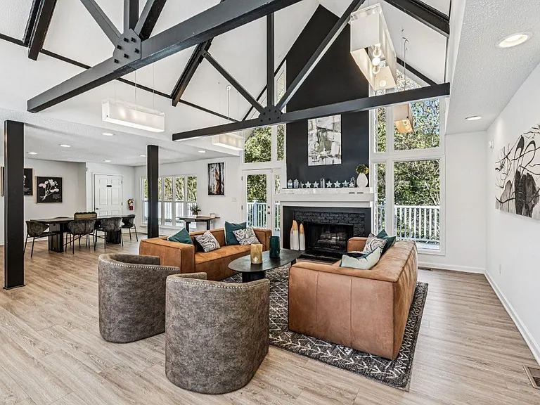 Park Ridge Estates — Photo 16