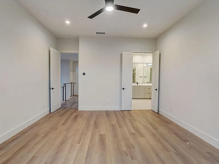 1719 Homeland St — Photo 28
