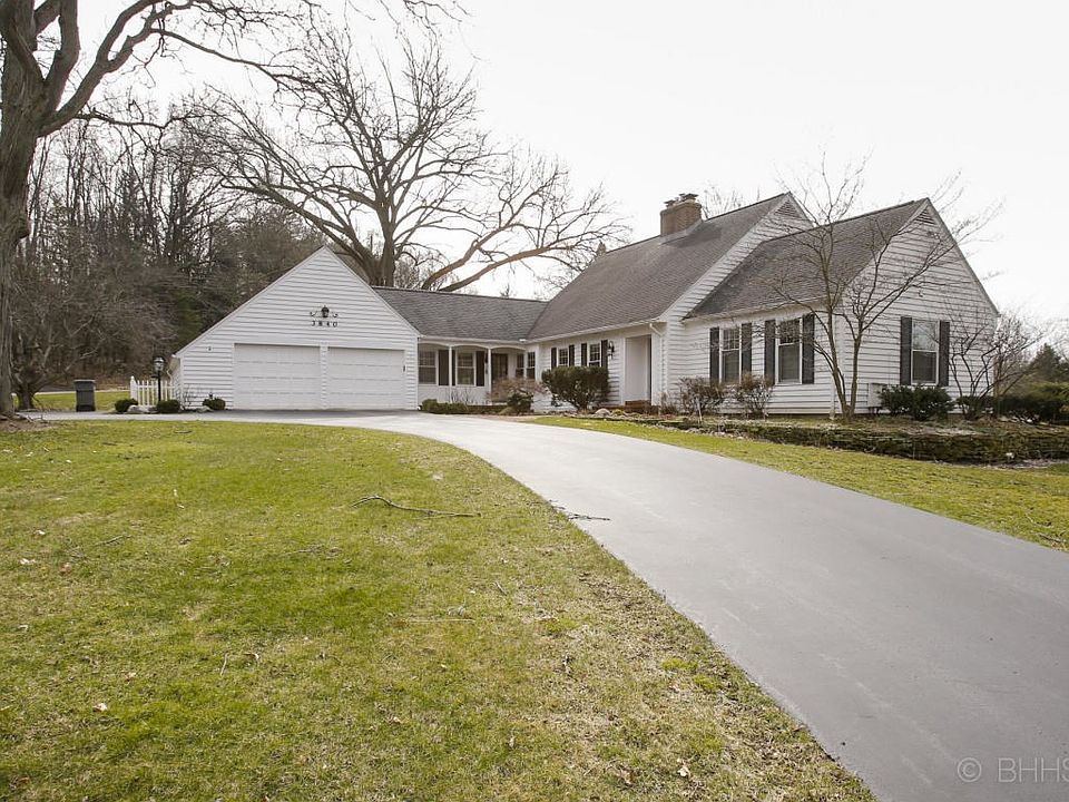 3840 springbrook ave-101