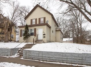 1077 Bush Ave, Saint Paul, MN 55106