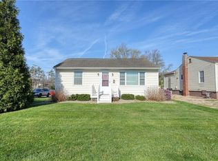 2411 Bell St, Zanesville, OH 43701