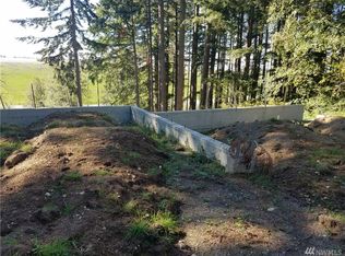 7026 Lower Ridge Rd, Everett, WA 98203