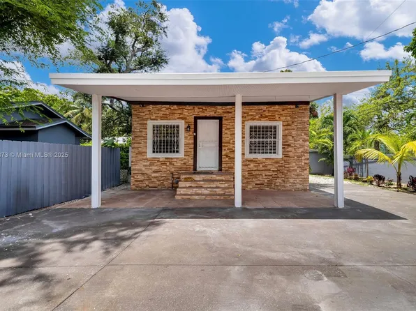 221 NW 75th St, Miami, FL 33150