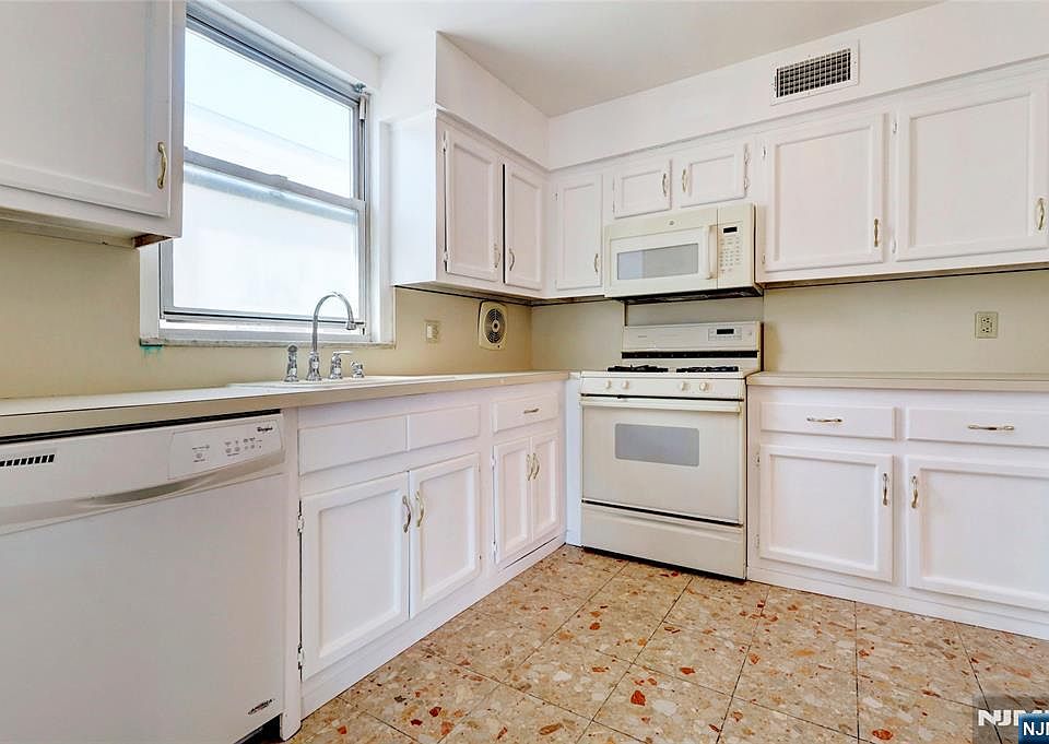 2nd image of 1021 John F Kennedy Blvd E #3