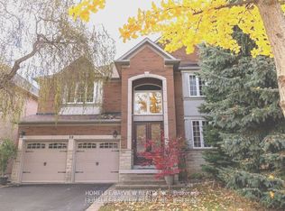 8 Pico Cres, Vaughan, ON L4J8P4
