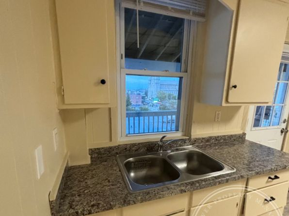 240-250 Osborn St #244-3