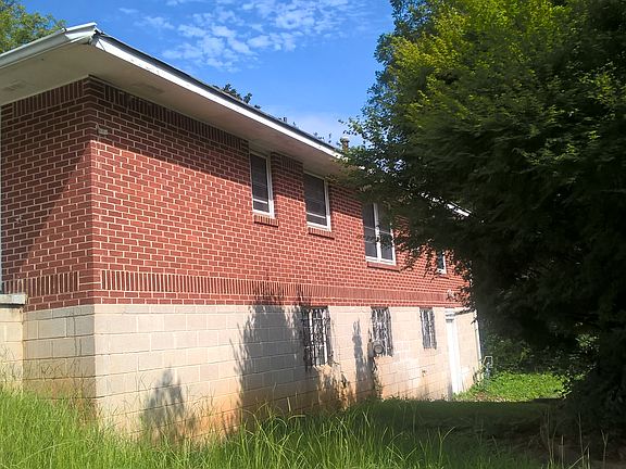 5th image of 4492 Meadow Dr