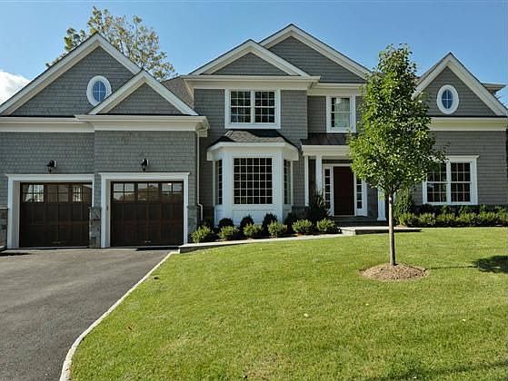 2nd image of 202 Clayton Rd