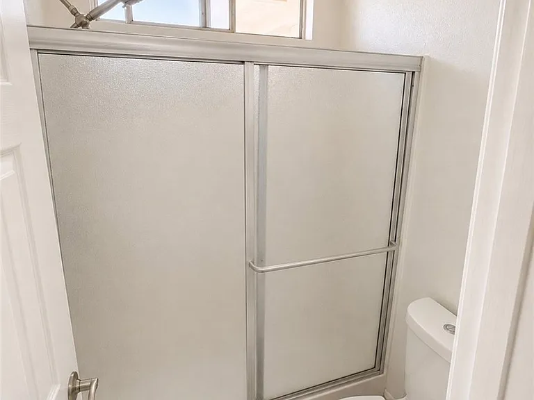 1315 E Avenue J5 — Photo 14