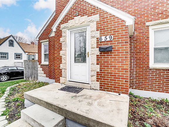 4th image of 659 Broad Blvd