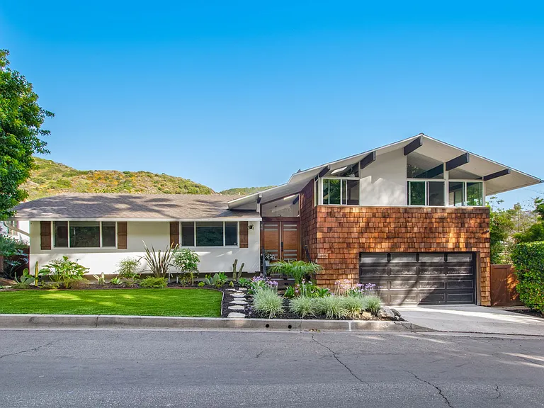 1495 Regatta Rd — Photo 39