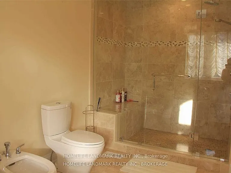 2245 Carm Dr — Photo 11