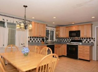 88 2nd St, Medford, MA 02155