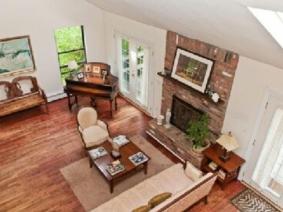 3rd image of 1159 Springs Fireplace Rd