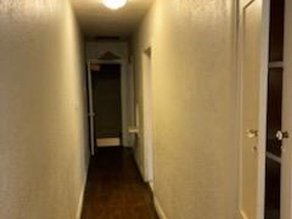 3rd image of 2528 Park Way #2530