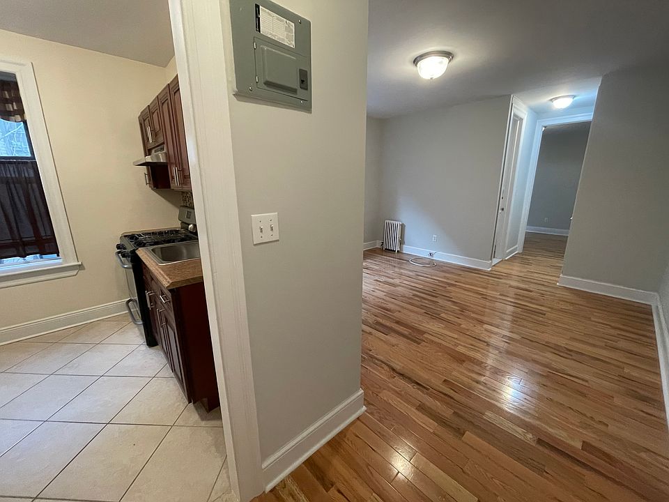 1st image of 35-41 34th St #2D