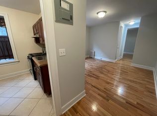 35-41 34th St #2D, Astoria, NY 11106