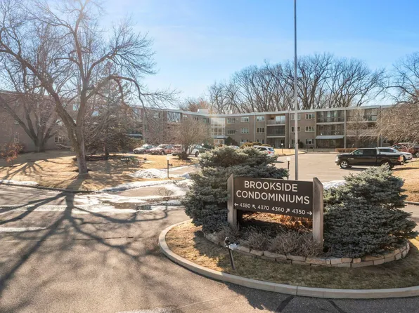 4370 Brookside Ct APT 216, Edina, MN 55436