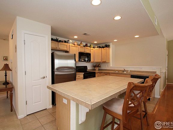 2nd image of 1019 Sonoma Cir #4G
