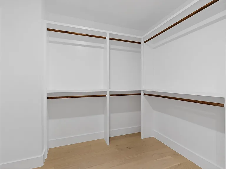 5018 Highland Ct — Photo 23