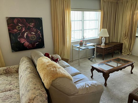 4th image of 1321 NW 43rd Avenue #202