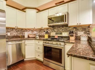 258 Pine St #102, Jersey City, NJ 07304