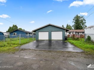 258 Bunn St, Anchorage, AK 99508