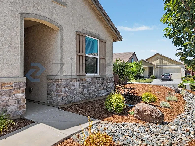 3401 Foothill Pine Ct — Photo 5