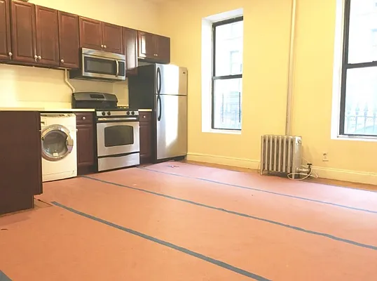 Rented by Bohemia Realty Group | media 28