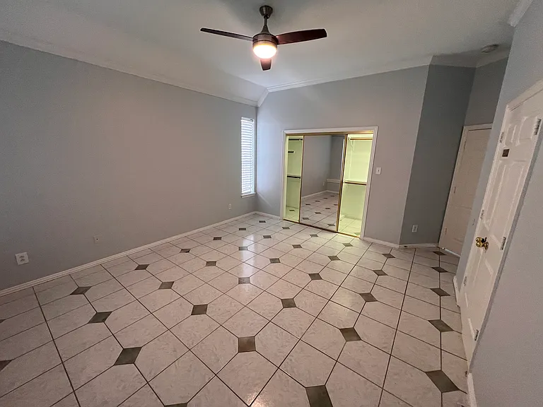 411 Chatham St — Photo 14