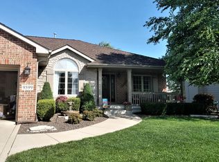 9599 Beall St, Dyer, IN 46311