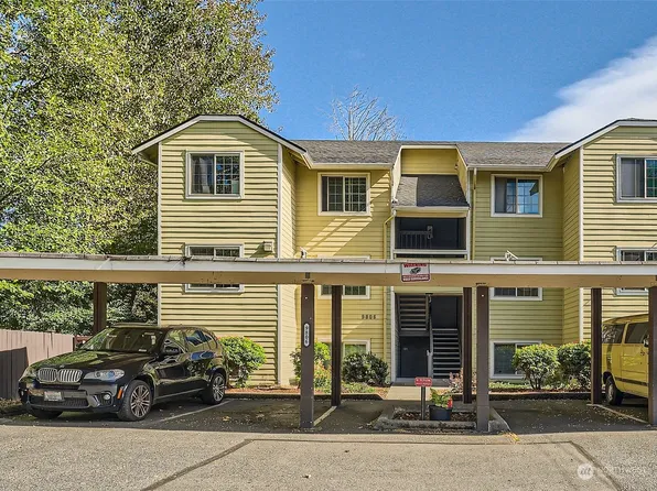9806 28th Avenue SW #A201, Seattle, WA 98126