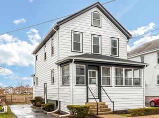 230 River Rd, Winthrop, MA 02152