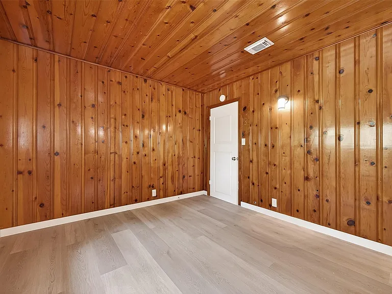 815 Brooks Ave — Photo 39