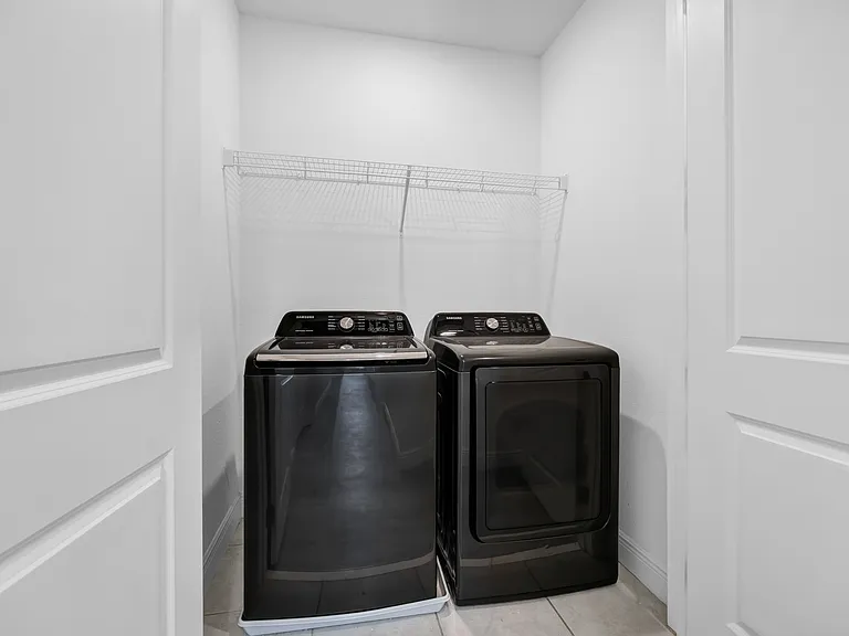 7381 Alpine Butterfly Ln — Photo 20