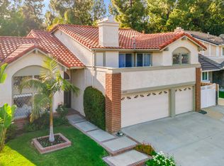 3033 Rikkard Dr, Thousand Oaks, CA 91362