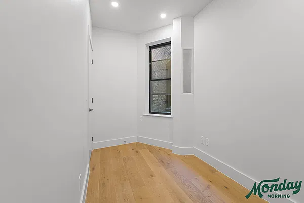 Other photos, photo 1
