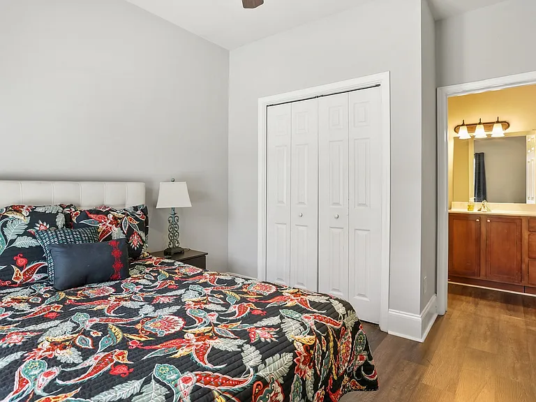 704 Kendal Ct — Photo 11
