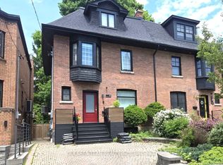 12 Duggan Ave, Toronto, ON M4V 1Y2