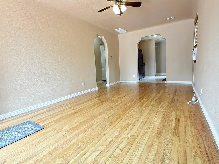 1687 Moline St — Photo 3