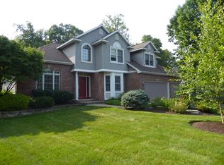 6 Whitestone Way, Slingerlands, NY 12159
