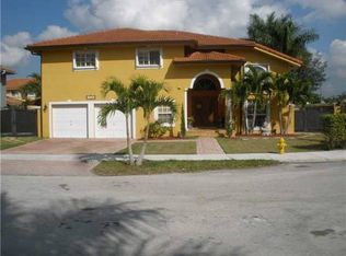 15705 SW 44th St, Miami, FL 33185