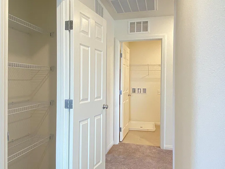 6982 Solano Canyon Ave — Photo 13