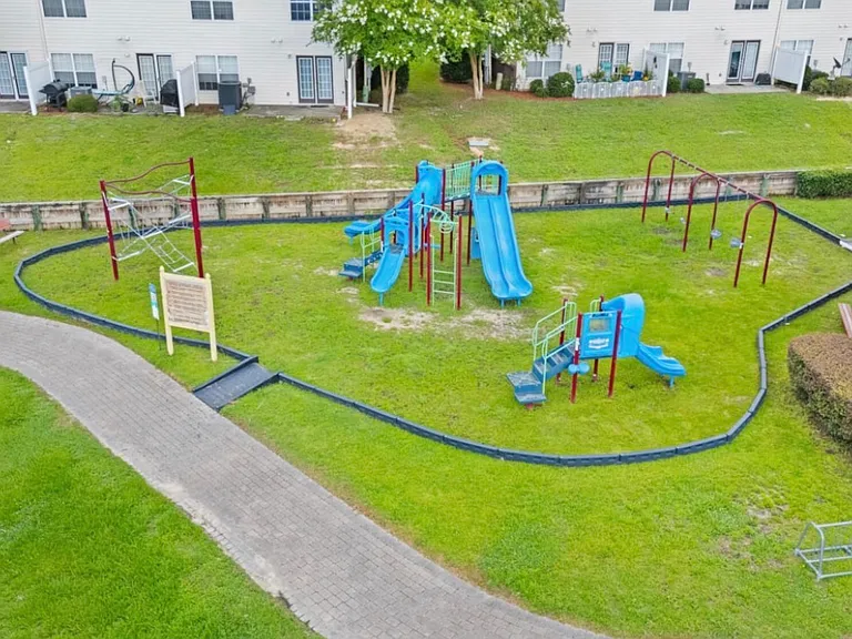789 Majestic Dr — Photo 34