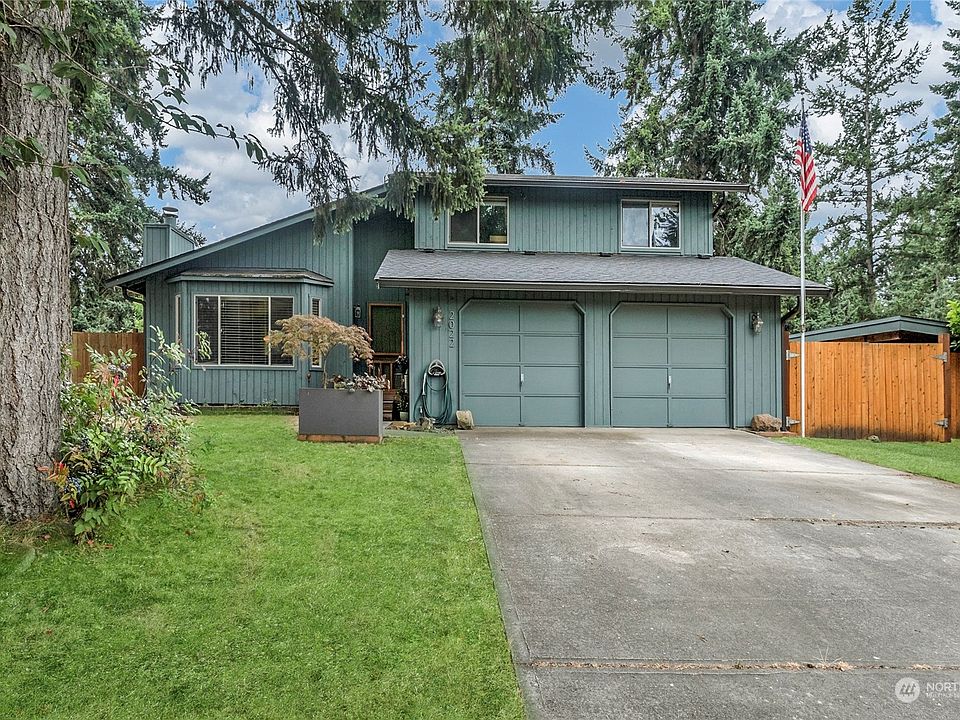 1st image of 2022 165th Street Ct E