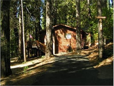 1st image of 3092 Pine Knoll Dr