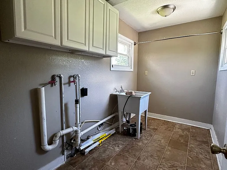 177 Warrensburg Rd — Photo 23