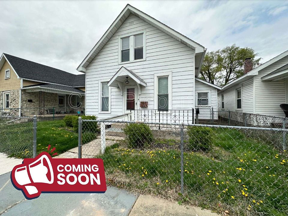 1st image of 814 W Jackson St