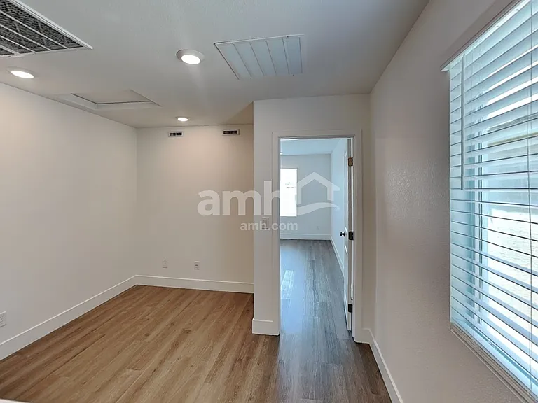 4683 Flaming Ridge Trl — Photo 9